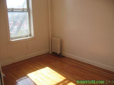 595 West 207th Street, Unit: 35, New York, NY-Livingroom