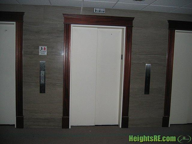 11 N Pearl Street, Unit: Building, Albany, NY-Elevator